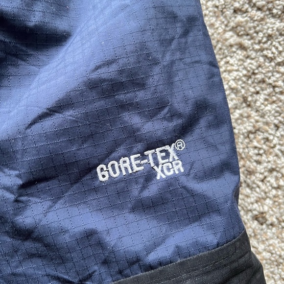 North face waterproof jacket - Picture 4 of 4